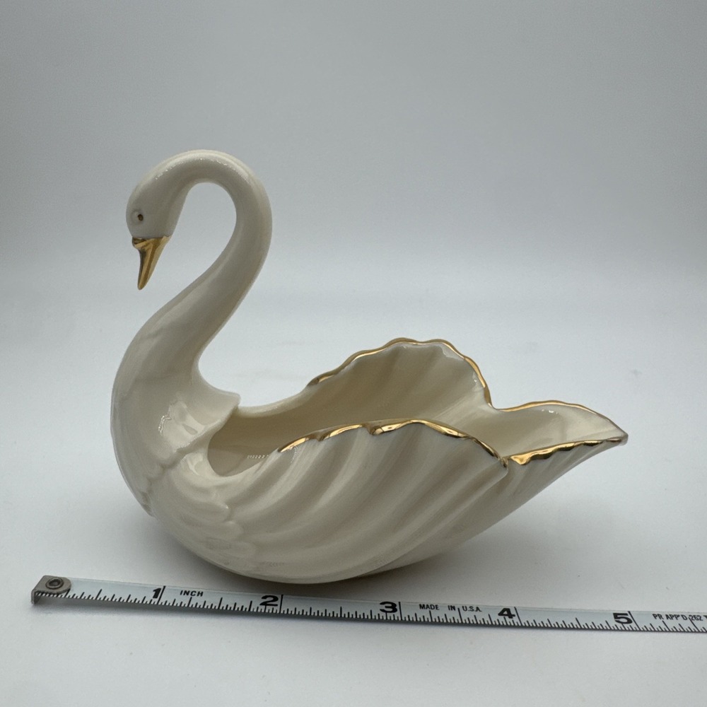 Vintage LENOX 24k Swan Made in the USA - Picture 2 of 10